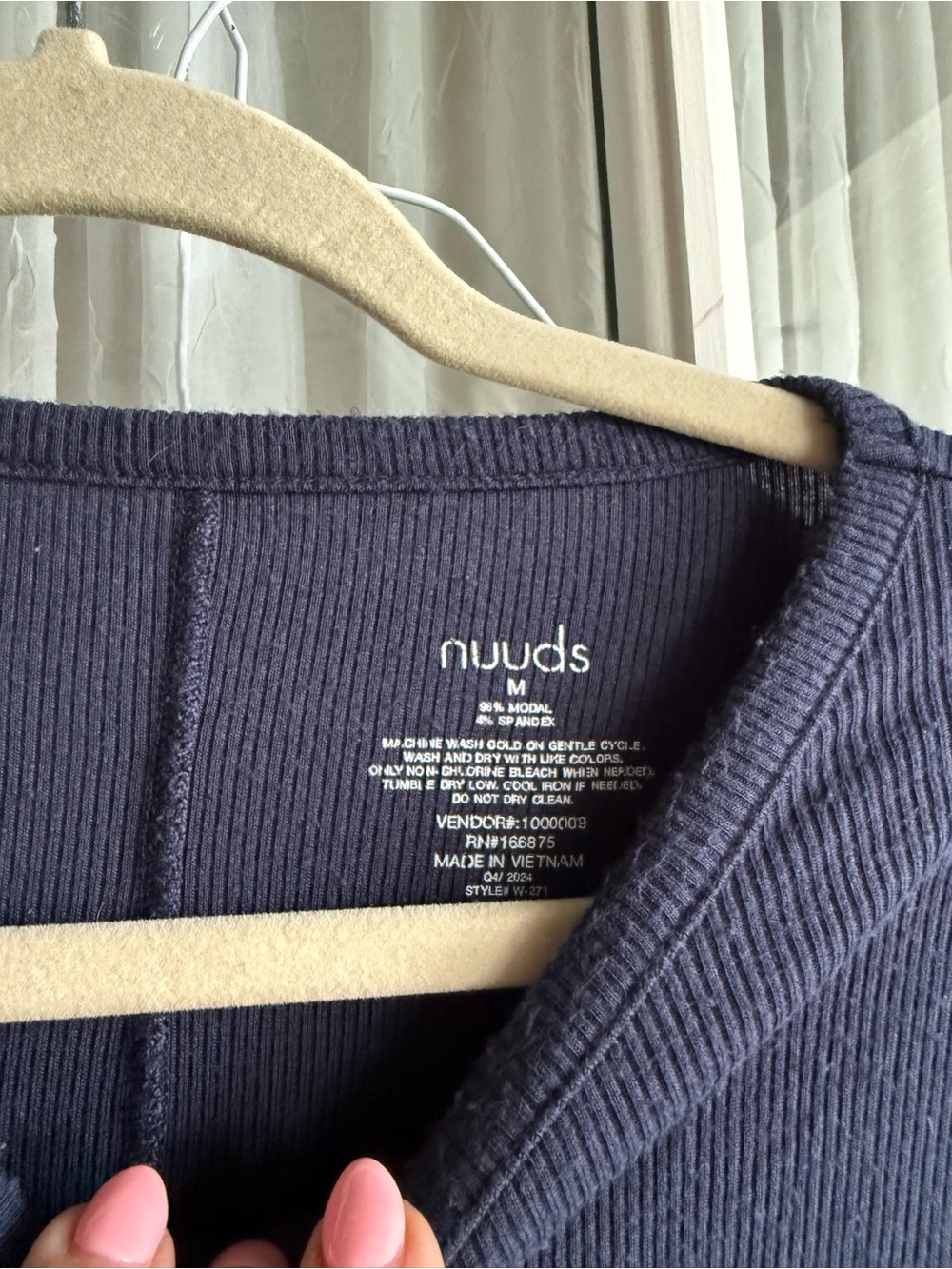Nuuds Slinky Rib Women’s Medium 2 Pack Short-Sleeve Tee Shirt - Picture 3 of 4